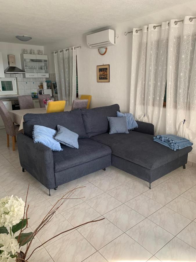 Holiday Apartments Lucic - Feels Like Home, Away From Home Ražanj Exterior foto