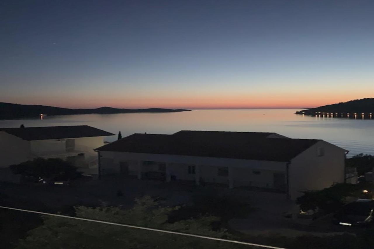 Holiday Apartments Lucic - Feels Like Home, Away From Home Ražanj Exterior foto