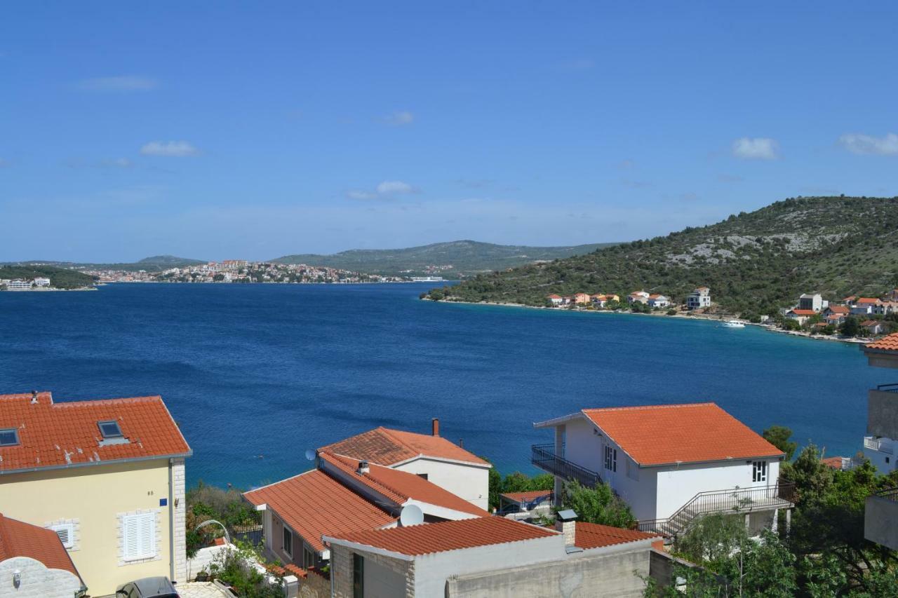Holiday Apartments Lucic - Feels Like Home, Away From Home Ražanj Exterior foto