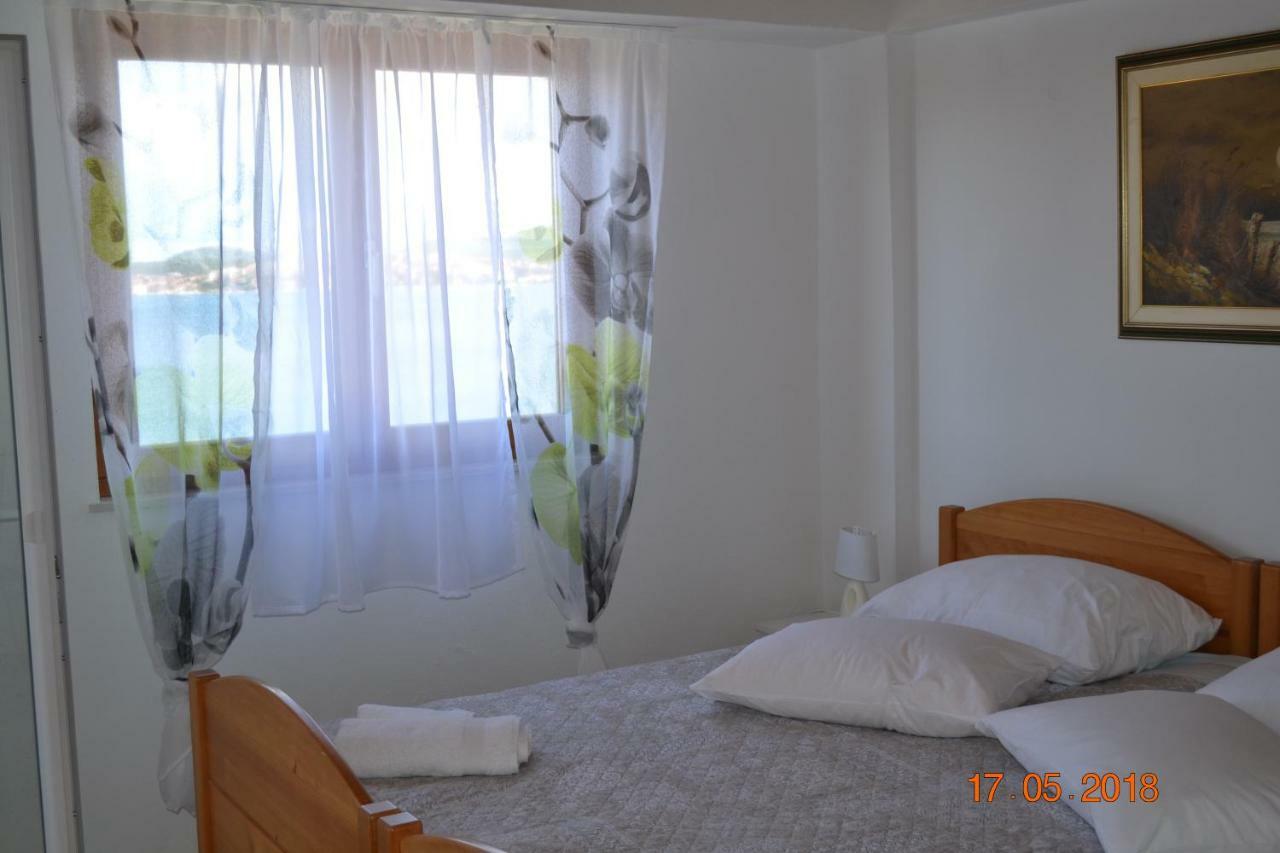 Holiday Apartments Lucic - Feels Like Home, Away From Home Ražanj Exterior foto