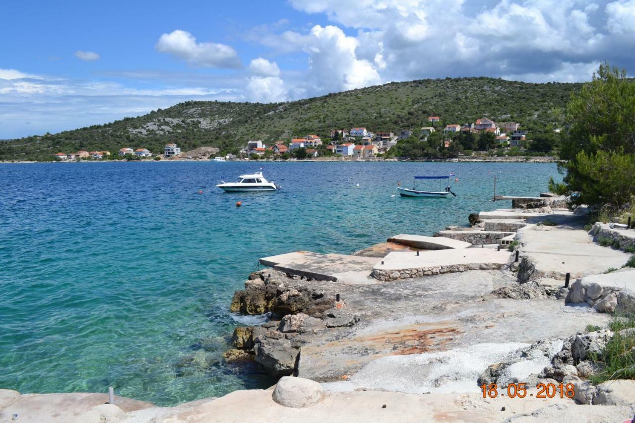 Holiday Apartments Lucic - Feels Like Home, Away From Home Ražanj Exterior foto