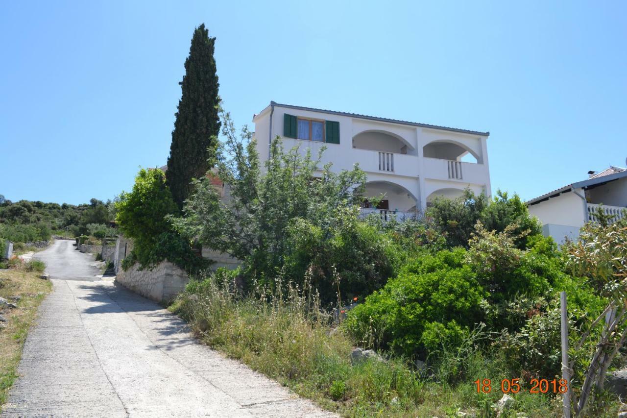 Holiday Apartments Lucic - Feels Like Home, Away From Home Ražanj Exterior foto